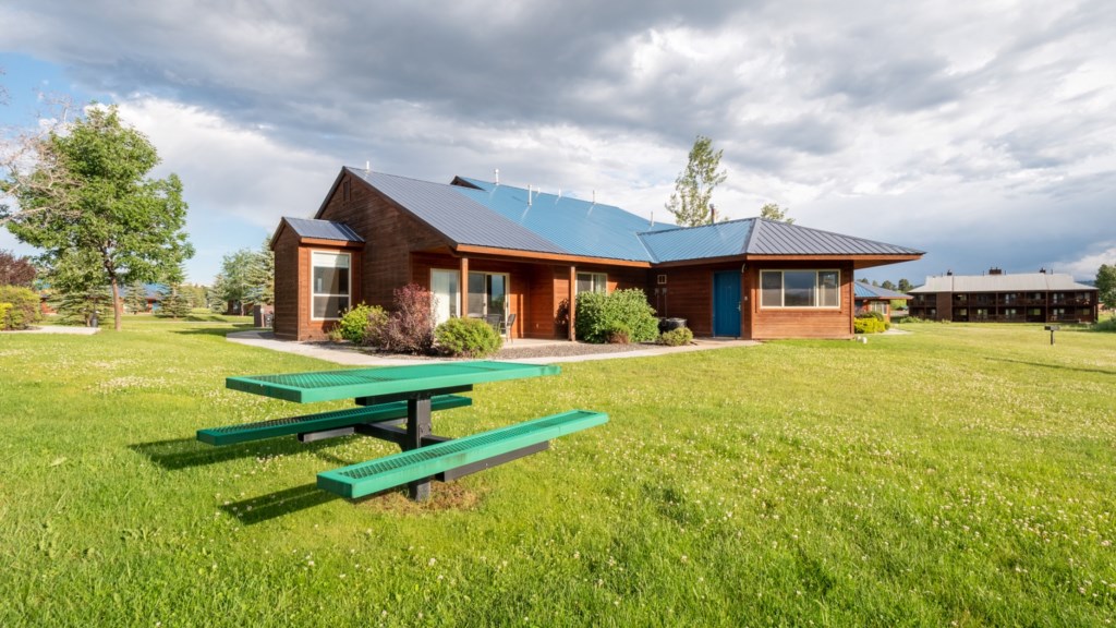 37 ClubWynham_2bedroom- 066.jpg