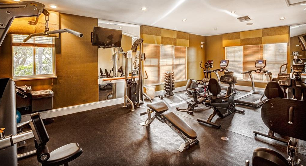 FitnessCenter.png