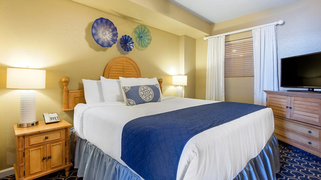 carolina-grande-1bed-guestroom2.jpg