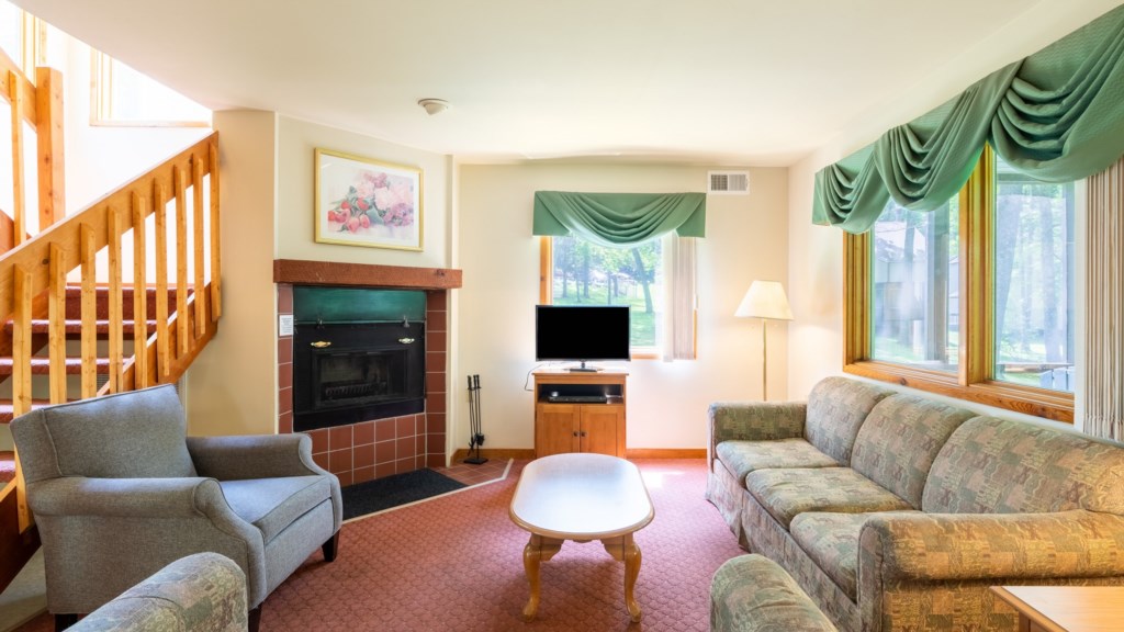 02_WyndhamResorts_16livingarea-040
