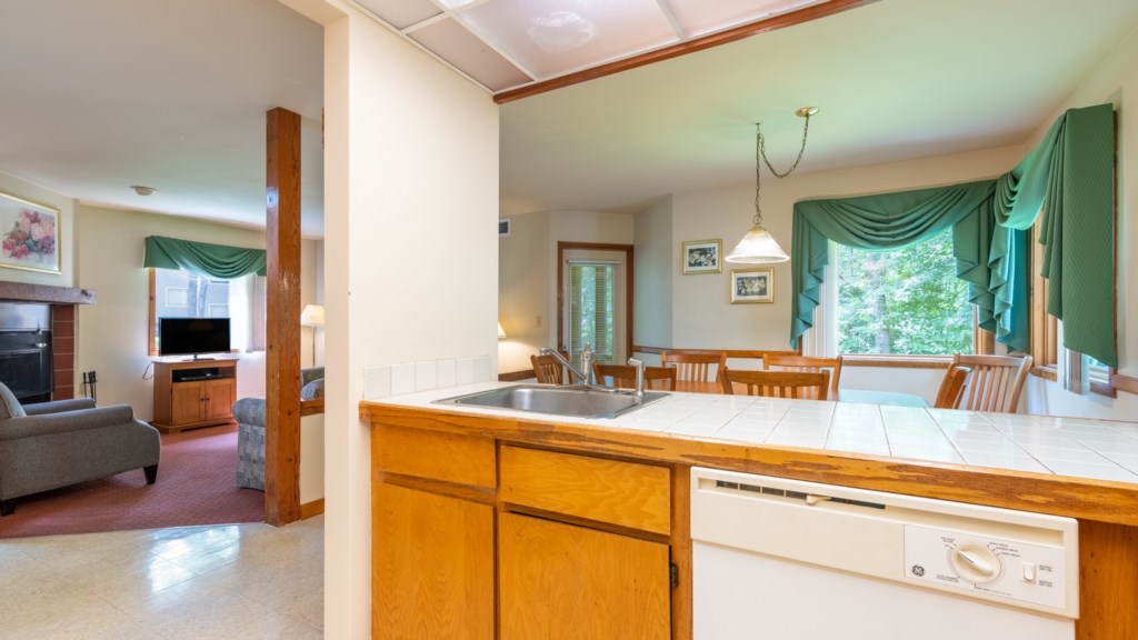 WyndhamResorts_13kitchen-031