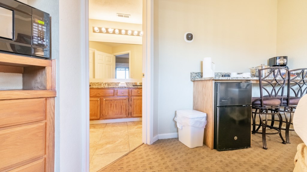 12BGLaurelCrest™-Hotel_1bedroom-010