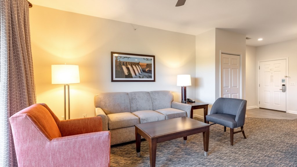 ClubWyndhamMountainVista_1LivingArea-003