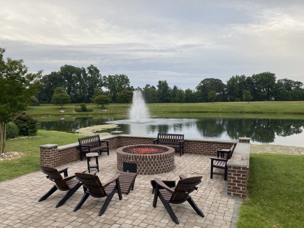 48 governors green - resort 23.JPEG