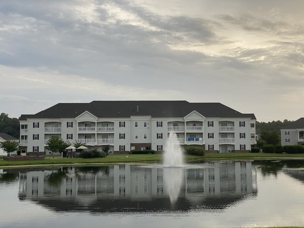 50 governors green - resort 15.JPEG