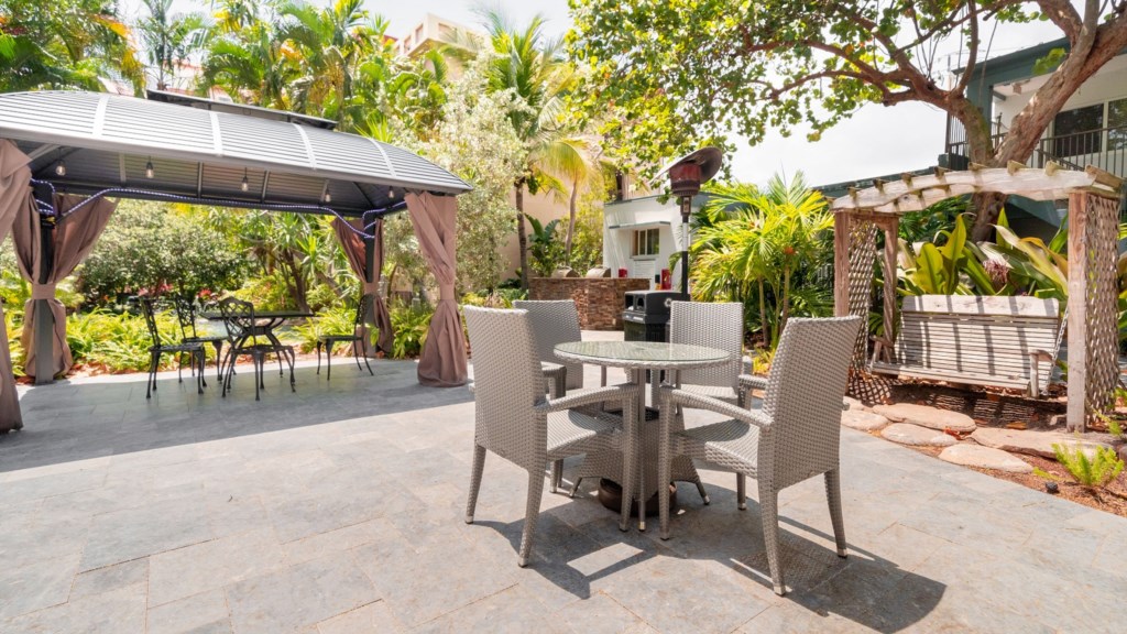 Wyndham Sea Gardens_35.jpg