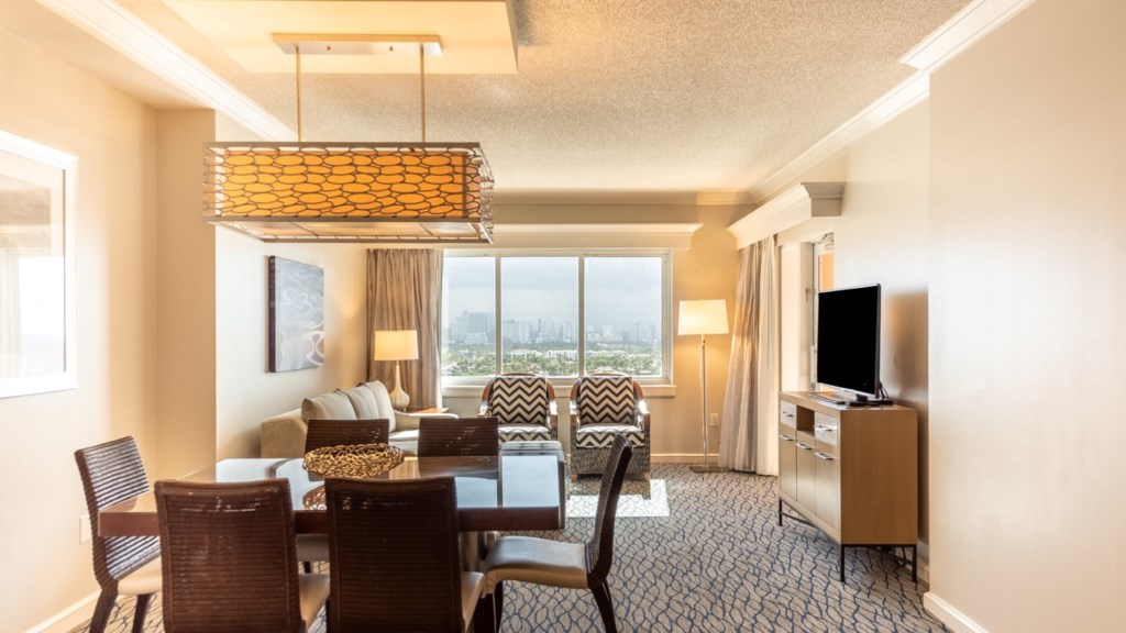 Marriott's BeachPlace Towers_9.jpg