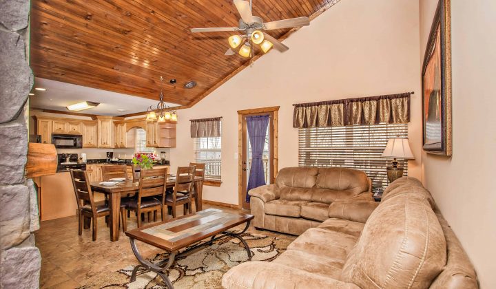 living_dining_2BR_BA_lodges_at_great_smoky_mountains-2-720x420