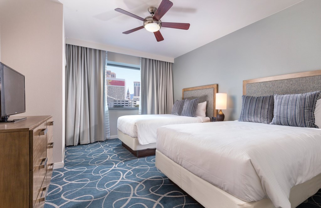 13 desert_blue_2br_06_s.jpg