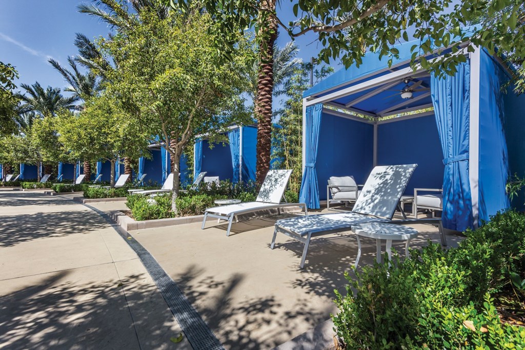 21 desert_blue_cabanas_s.jpg