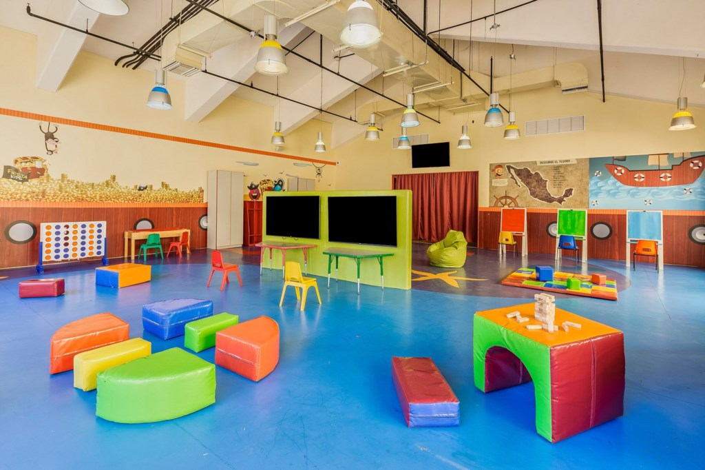 13_kids-club.jpg