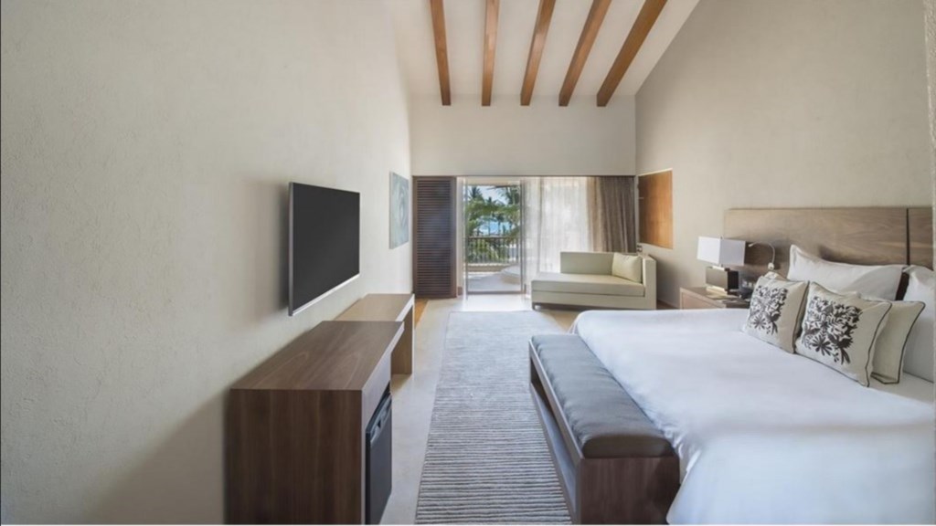 5_bedroom2.png