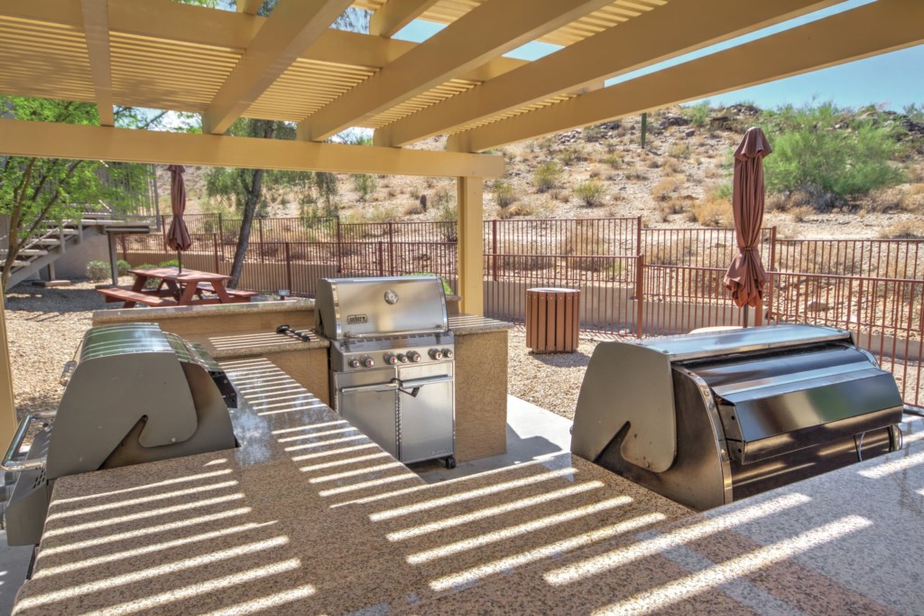 WM-Phoenix-South-Mountain-bbq_01_S