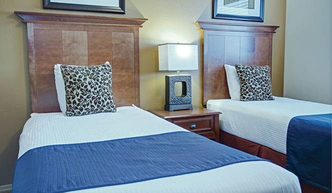 wbw-phoenix-three-bedroom-guestroom-1-664x386_enhanced