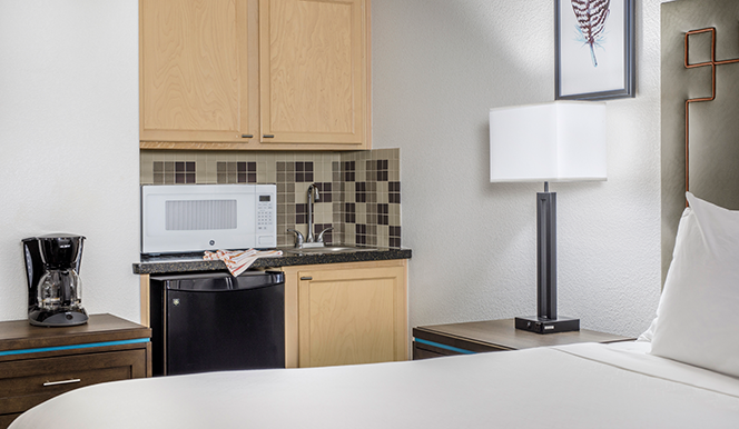 wbw-scottsdale-studio-2-664x386_enhanced