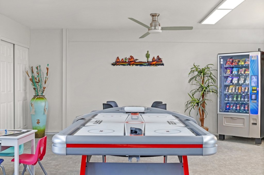 WorldMark Havasu Dunes_20.jpg