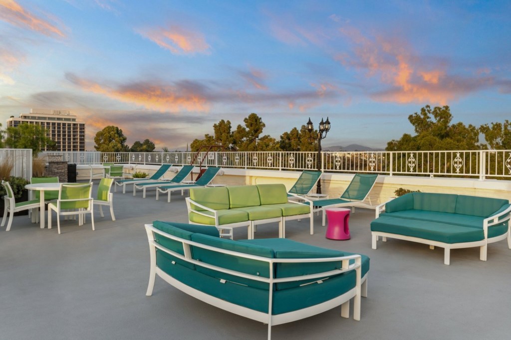 Wyndham (WorldMark) Inn at the Park_14.jpg