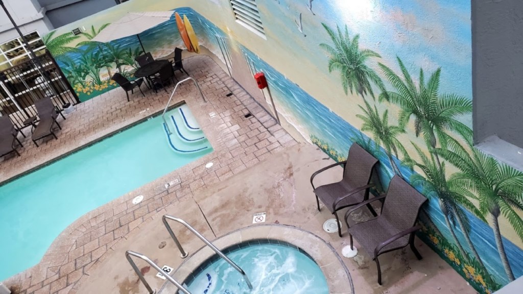 WorldMark Mission Valley_12.jpg