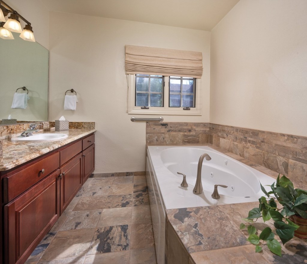 WorldMarkClearLake_10