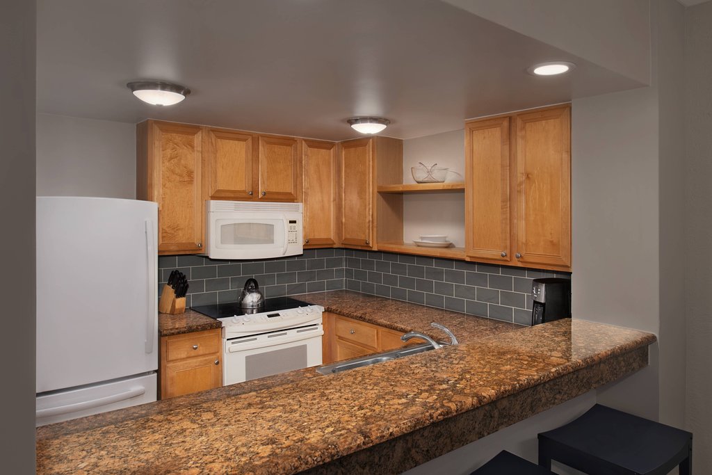 guest-room-amenity.jpg