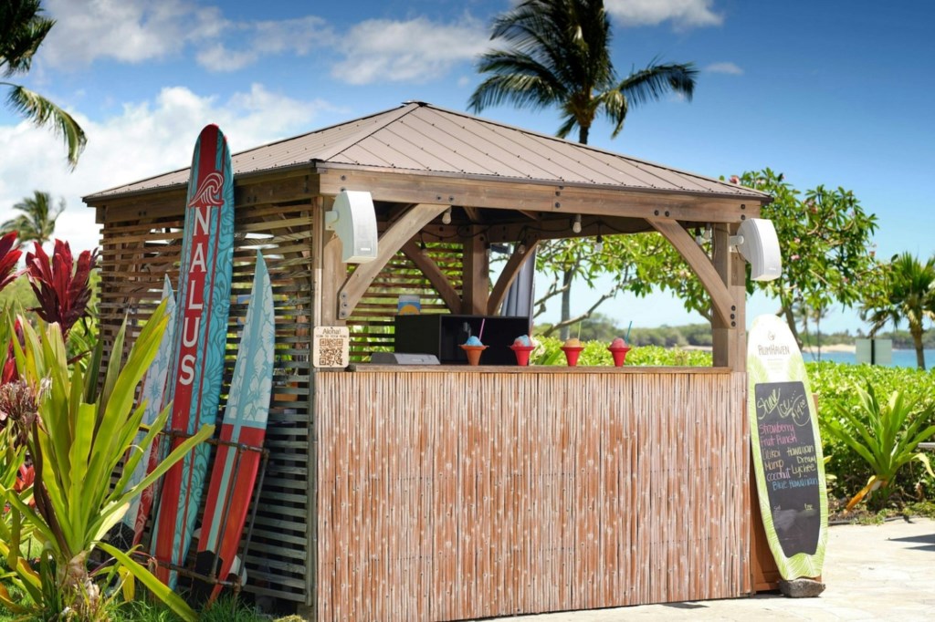 Marriotts Waikoloa Ocean Club_18_shaved-ice-stand.jpg