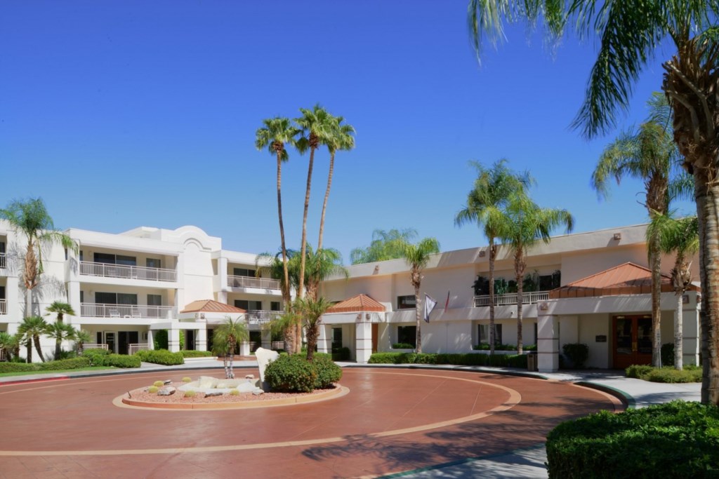 Diamond Resorts (Hilton) Palm Canyon Resort_37.jpg
