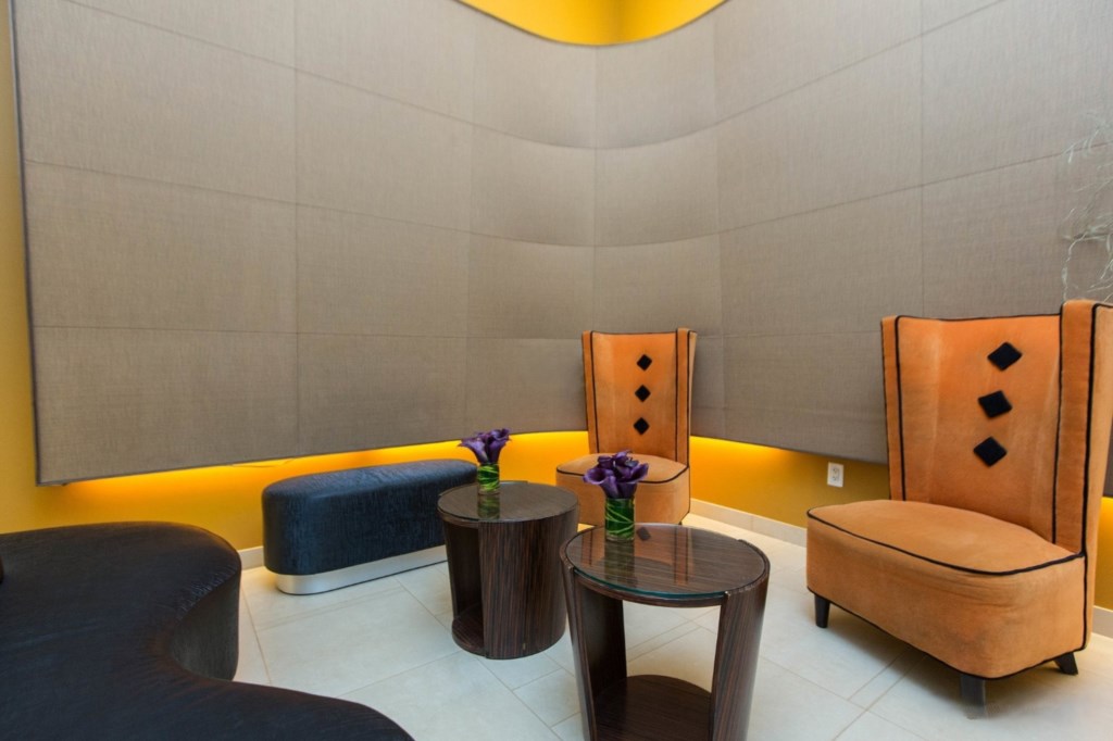 West 57th Street by Hilton Club_16.jpg