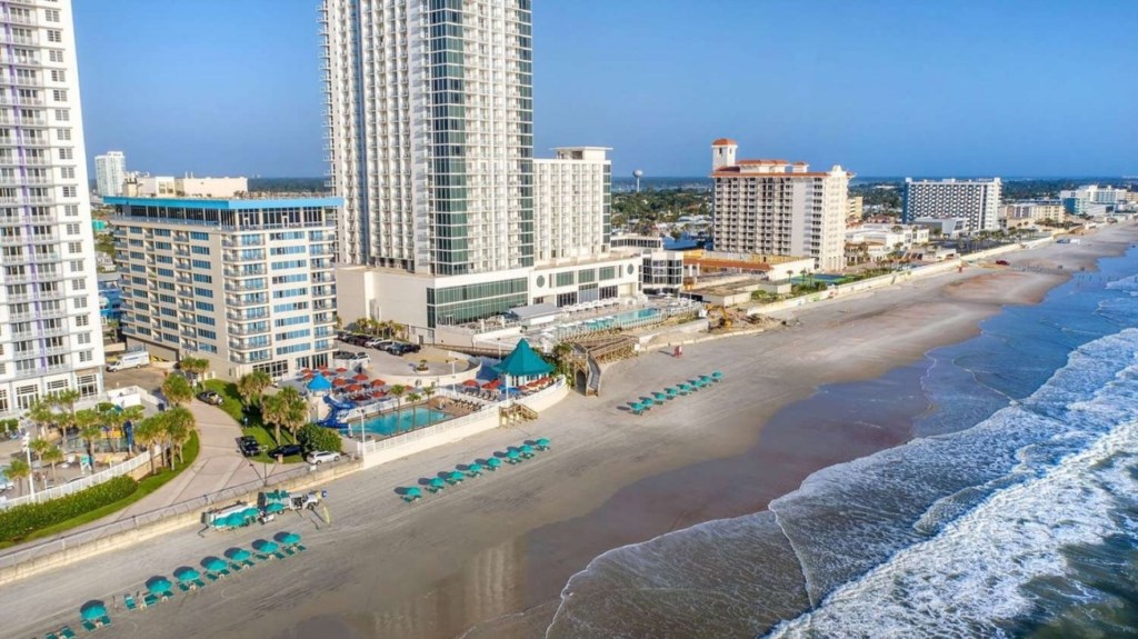 Hilton Vacation Club Daytona Beach Regency_3.jpg