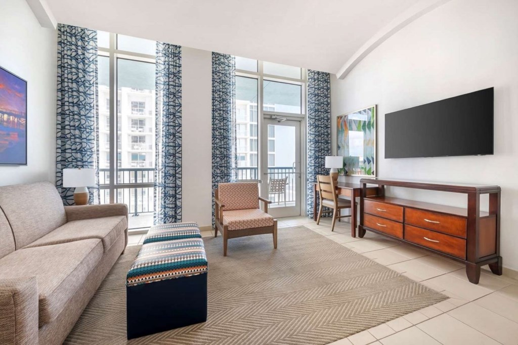 Hilton Vacation Club Daytona Beach Regency_7.jpg