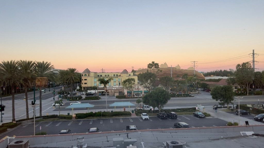 Club Wyndham Anaheim_a28.jpg