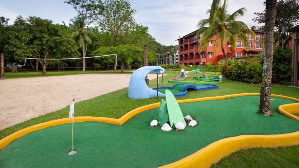 mc-sjols-mini-golf-37630_Wide-Hor