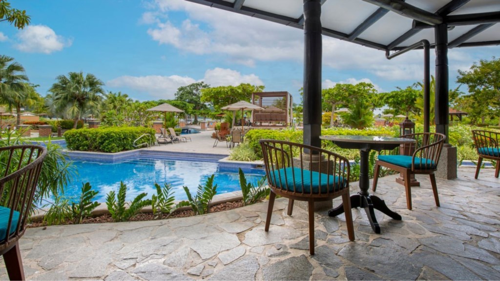 mc-sjols-hacienda-kitchen17333-62466_Wide-Hor