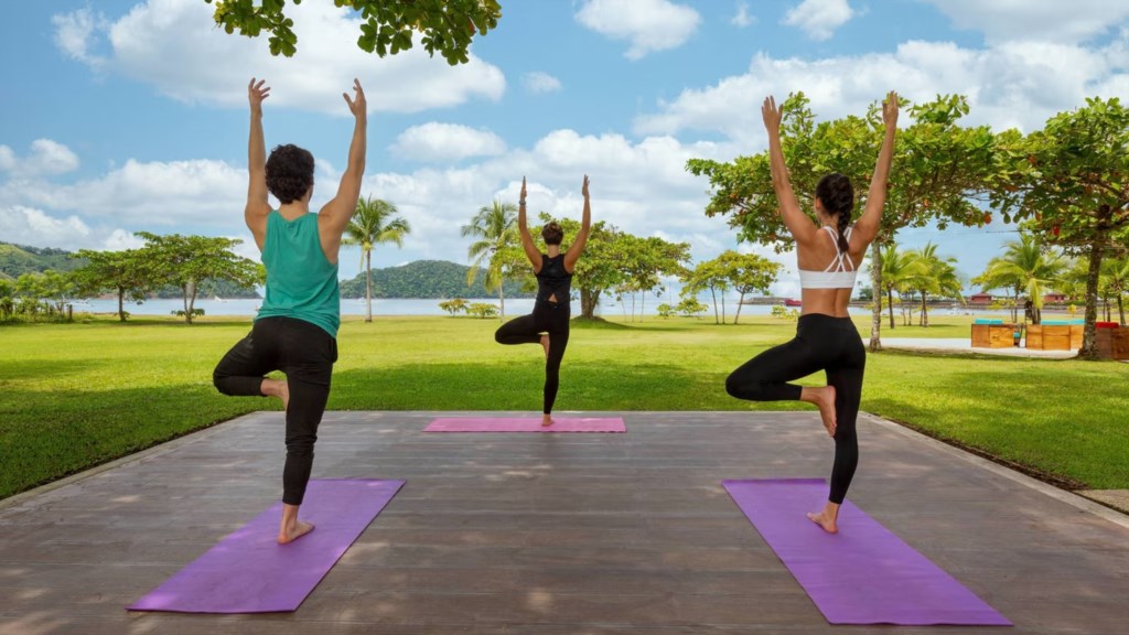 sjols-yoga-7858-hor-wide