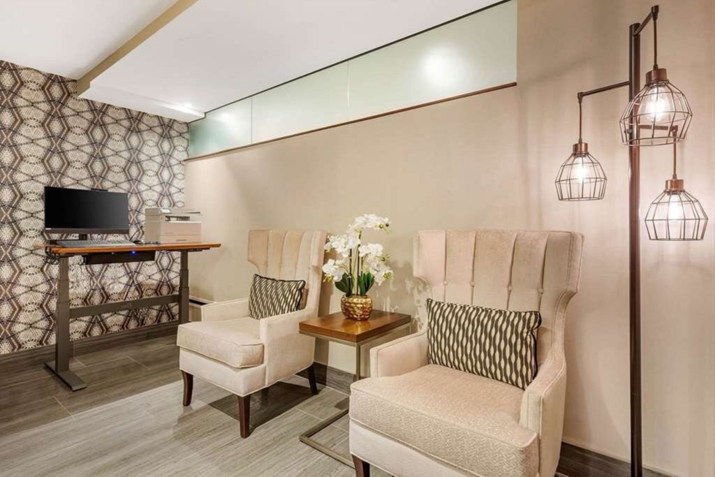 The District by Hilton Club_26.jpg