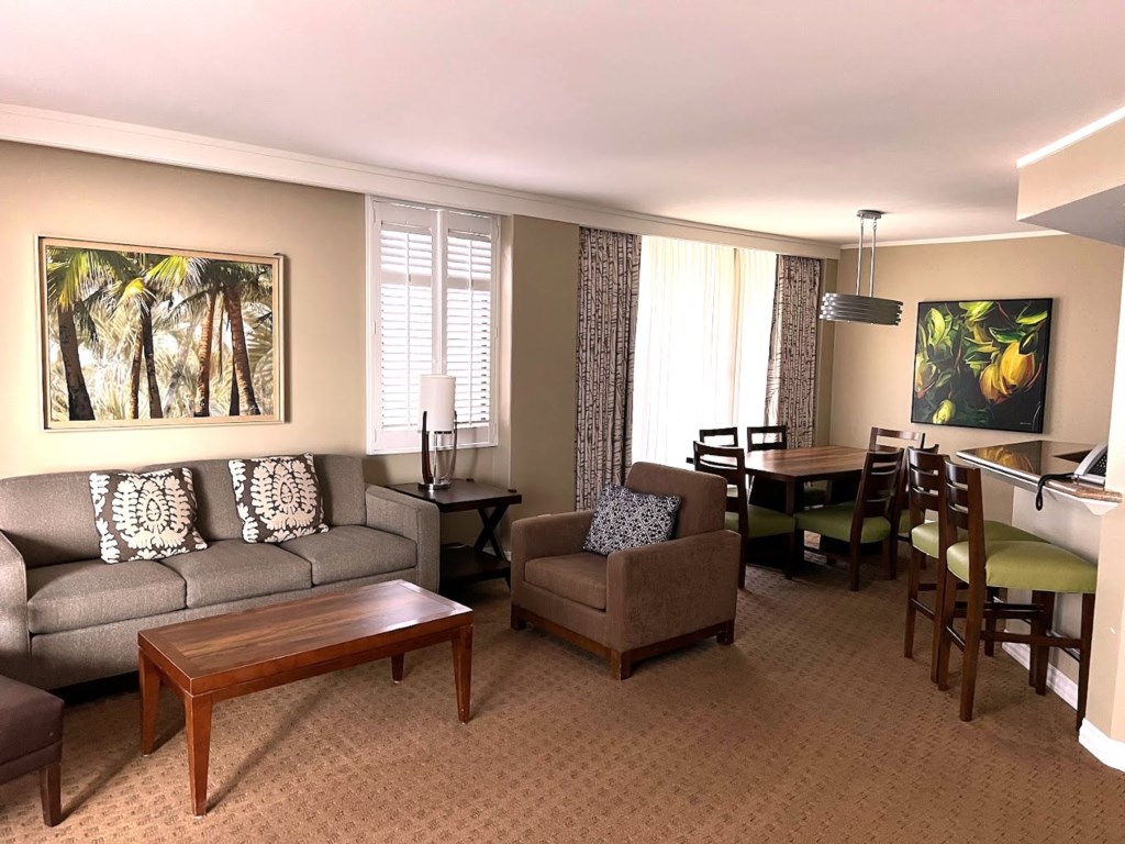 LagoonTowerbyHiltonGrandVacations_8
