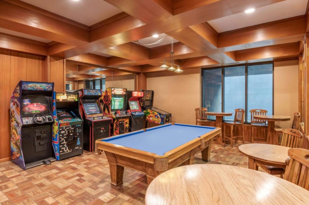 DiamondResortsTahoeSeasonsResort_23