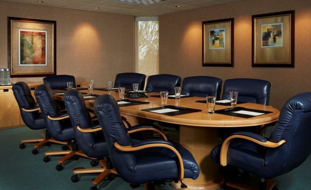Grand Pacific Palisades_29_boardroom-conference.jpg