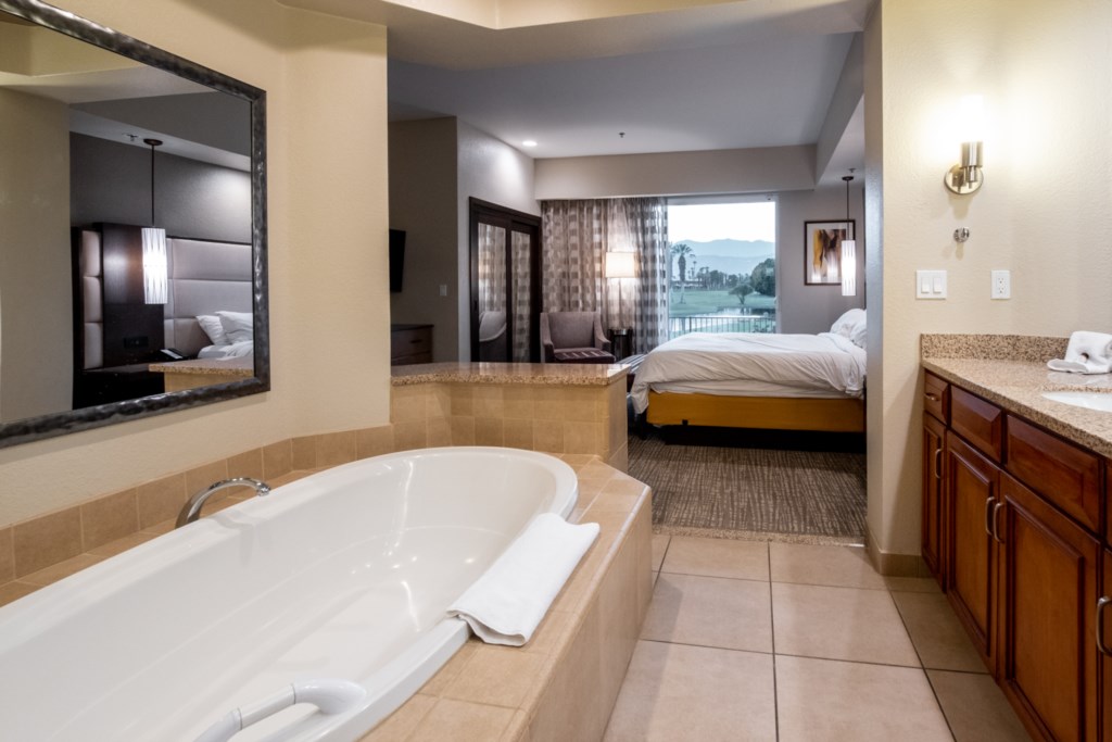 Marriott's Desert Springs Villas_15_master bath.jpg