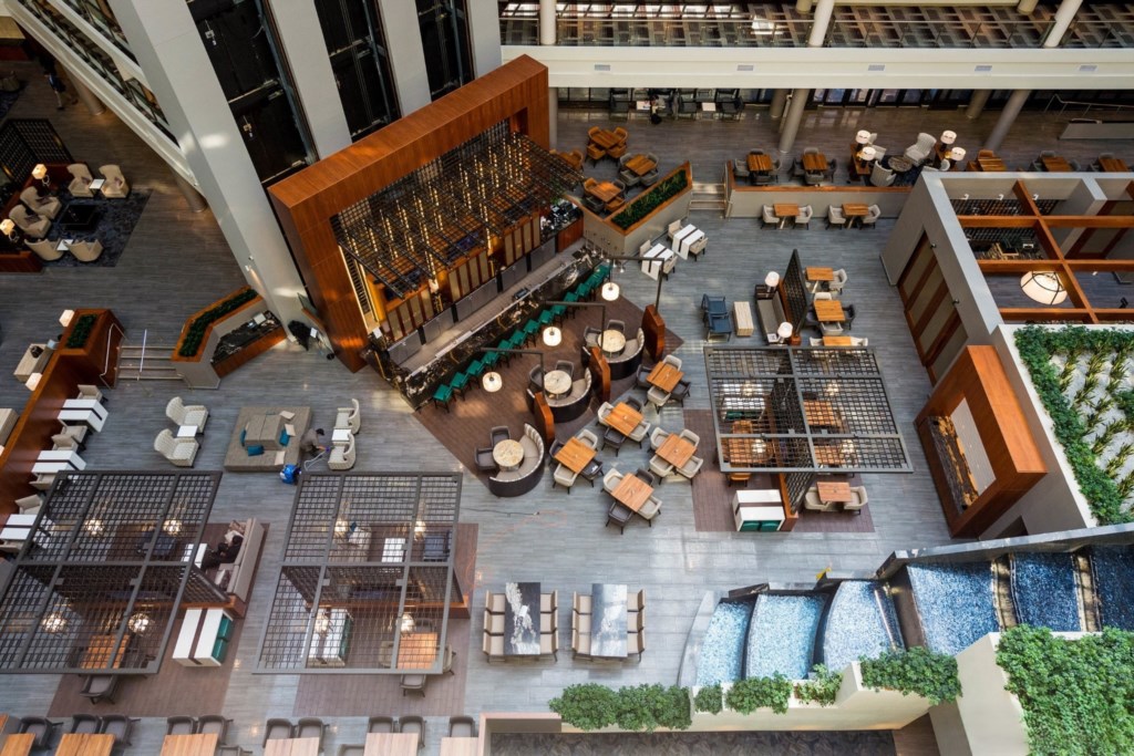 TheDistrictbyHiltonClub_16