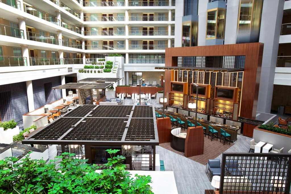 TheDistrictbyHiltonClub_19