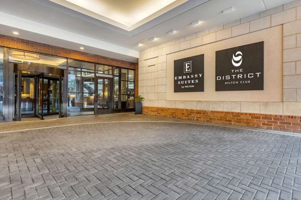 TheDistrictbyHiltonClub_27