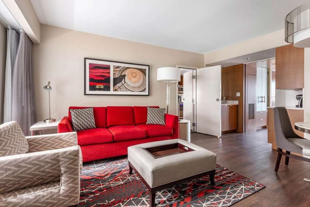 TheDistrictbyHiltonClub_4
