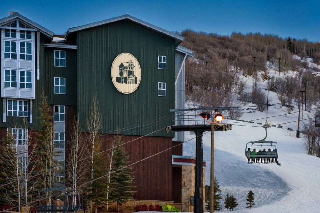 MarriottsMountainSide_40