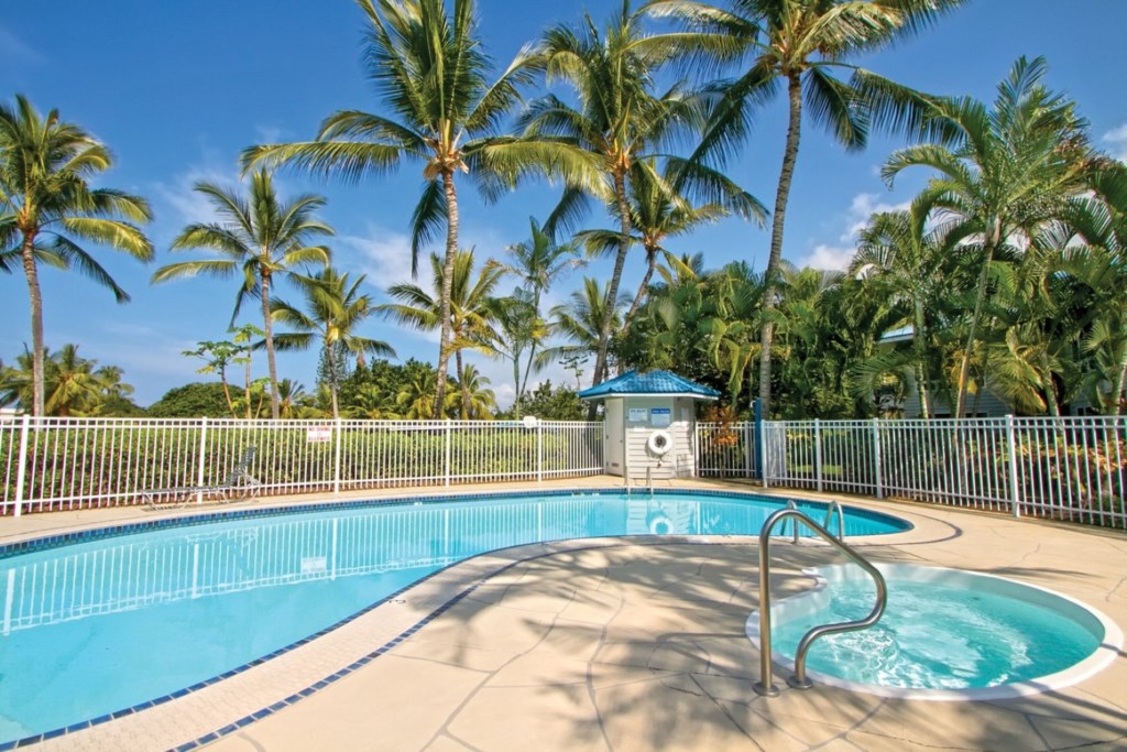 Club Wyndham Mauna Loa Village_2a.jpg
