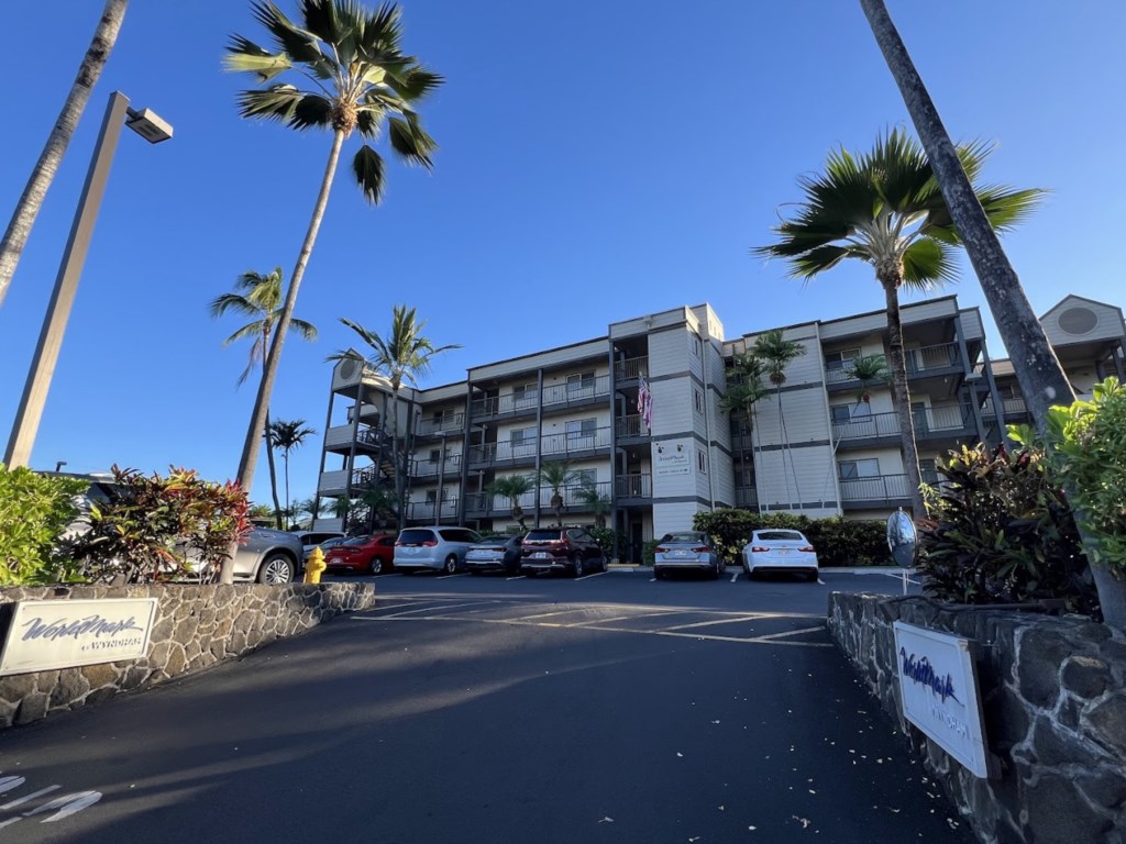 WorldMarkKona_28