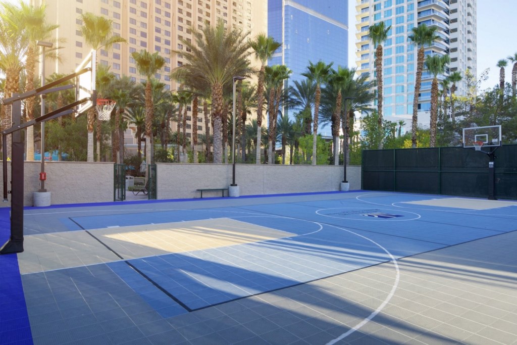 The Boulevard, a Hilton Grand Vacations Club_22_basketball-court.jpg