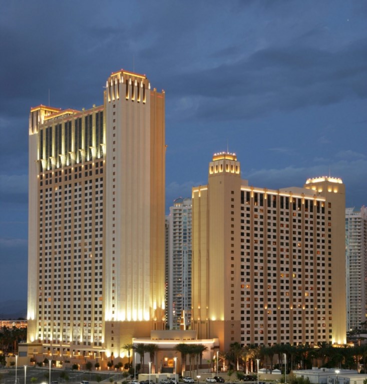 The Boulevard, a Hilton Grand Vacations Club_46_exterior.jpg