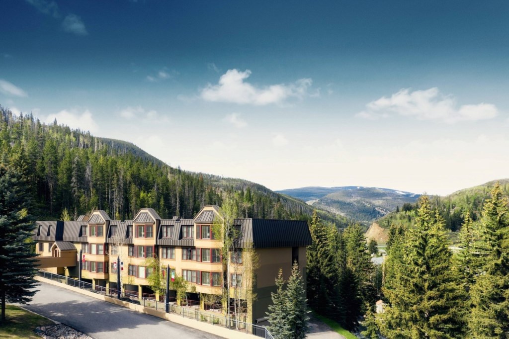MarriottsStreamsideatVail_26_exterior