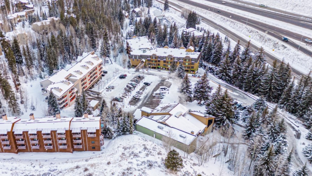 MarriottsStreamsideatVail_5_Aerial