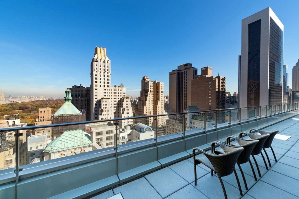 West57thStreetbyHiltonClub_1